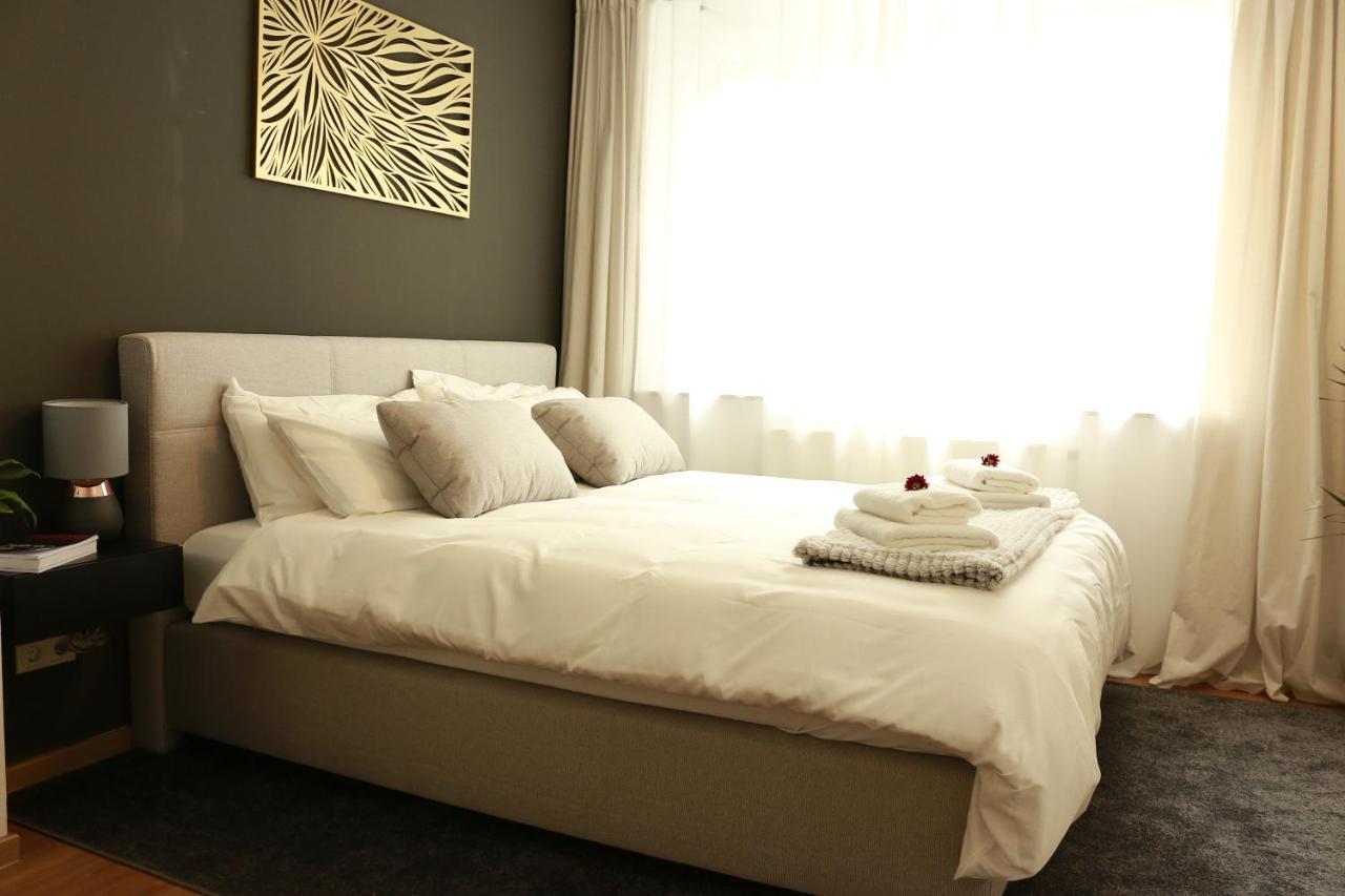 Am City Apartment 24H Self-Check-In, Free Parking, U-Bahn 350M, Netflix Nürnberg Exteriör bild