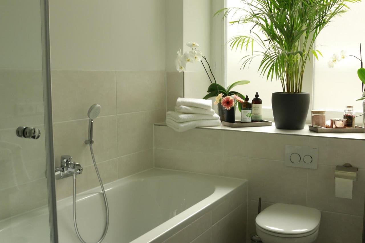 Am City Apartment 24H Self-Check-In, Free Parking, U-Bahn 350M, Netflix Nürnberg Exteriör bild