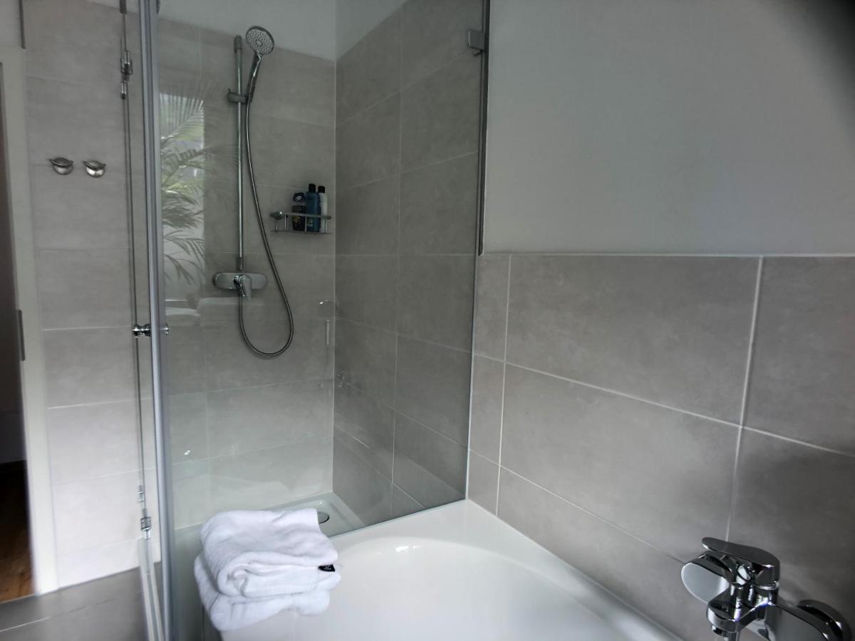 Am City Apartment 24H Self-Check-In, Free Parking, U-Bahn 350M, Netflix Nürnberg Exteriör bild