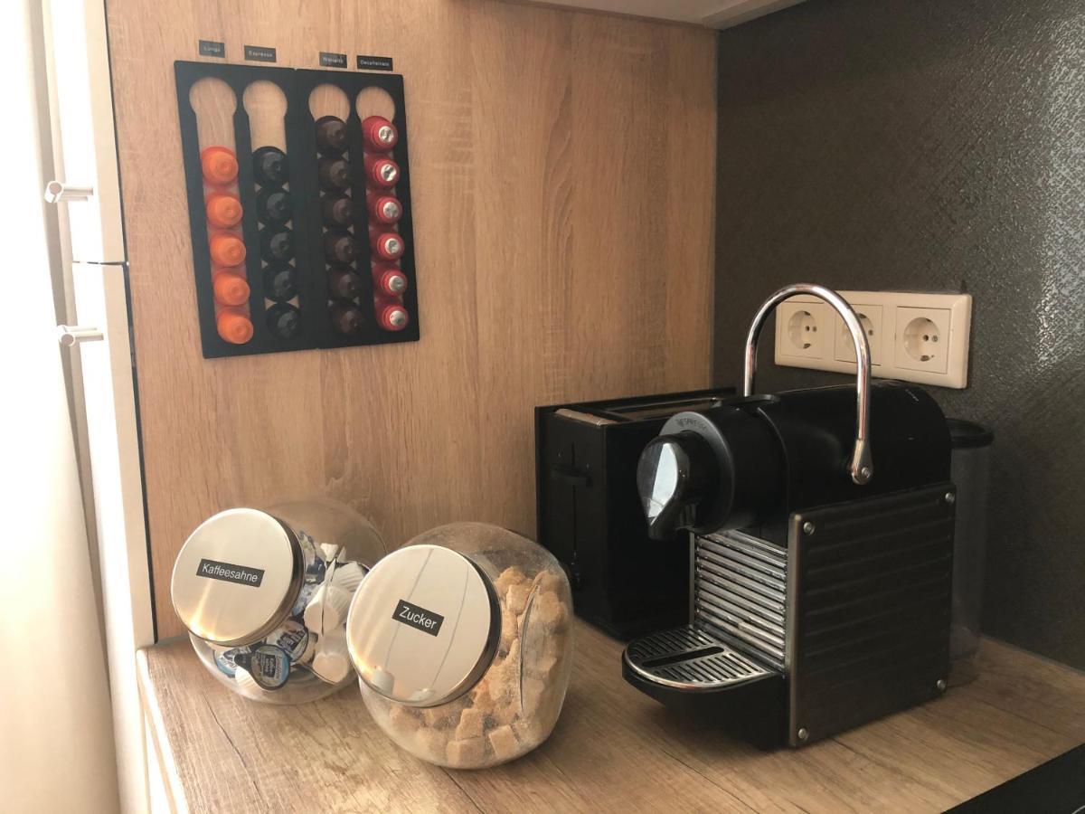 Am City Apartment 24H Self-Check-In, Free Parking, U-Bahn 350M, Netflix Nürnberg Exteriör bild