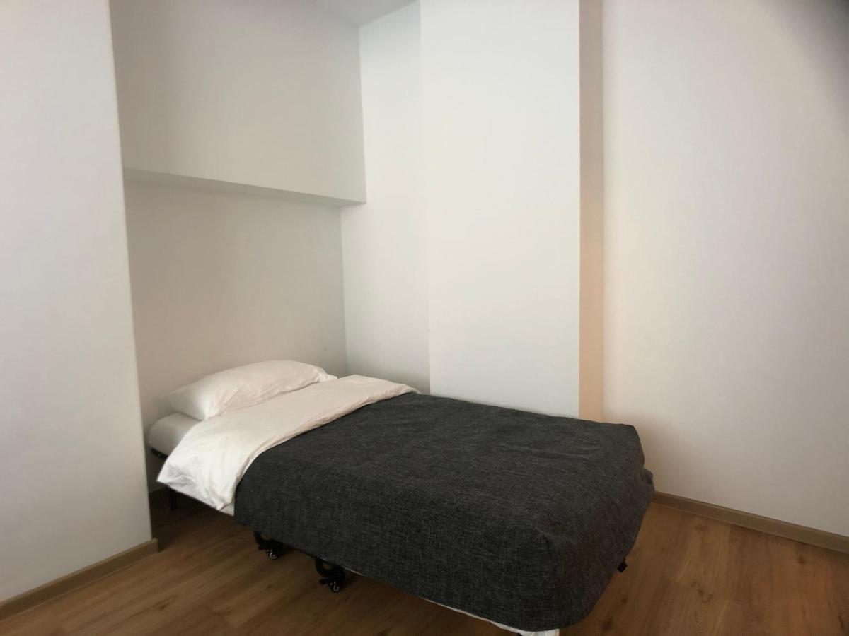 Am City Apartment 24H Self-Check-In, Free Parking, U-Bahn 350M, Netflix Nürnberg Exteriör bild