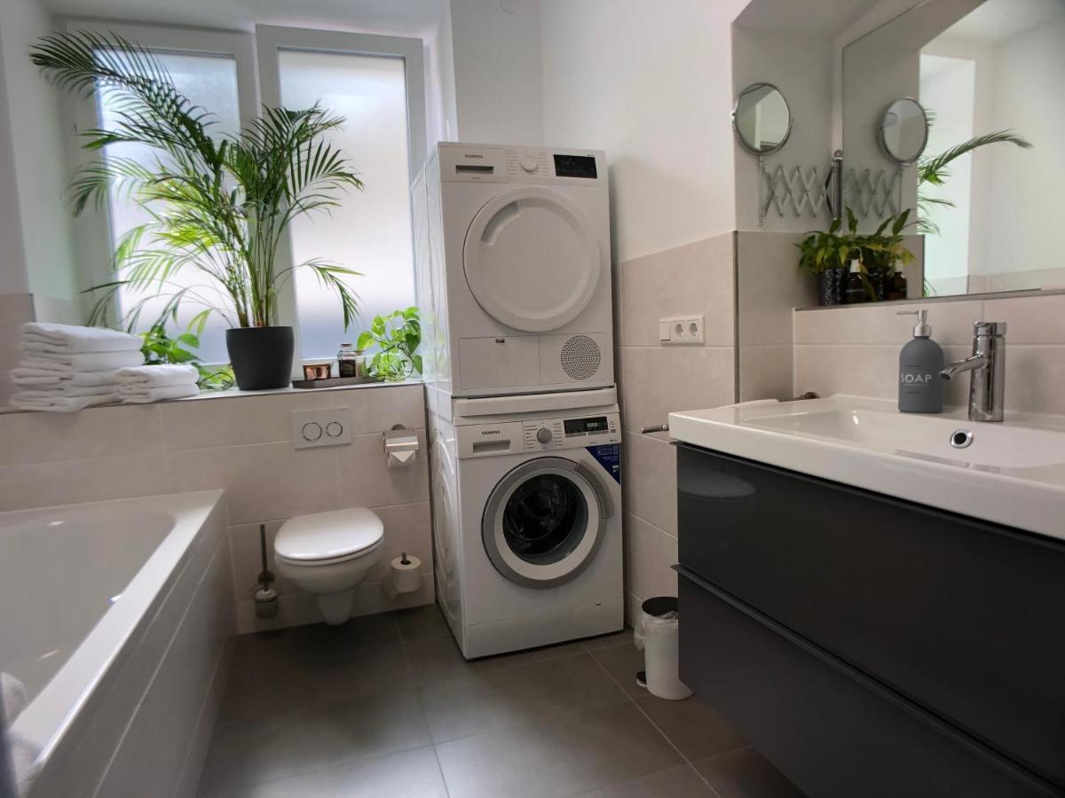 Am City Apartment 24H Self-Check-In, Free Parking, U-Bahn 350M, Netflix Nürnberg Exteriör bild